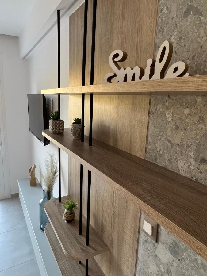 Aelia Apartments Makrýgialos Dış mekan fotoğraf